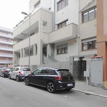 Charmant E Spazioso Monolocale A Due Passi Dalla Martesana Milan Bagian luar foto