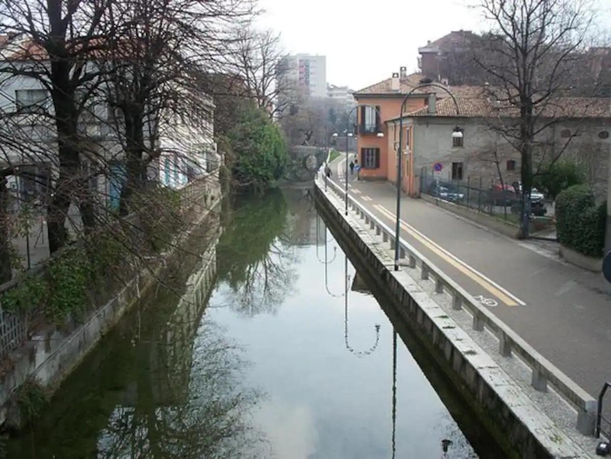Charmant E Spazioso Monolocale A Due Passi Dalla Martesana Milan Bagian luar foto